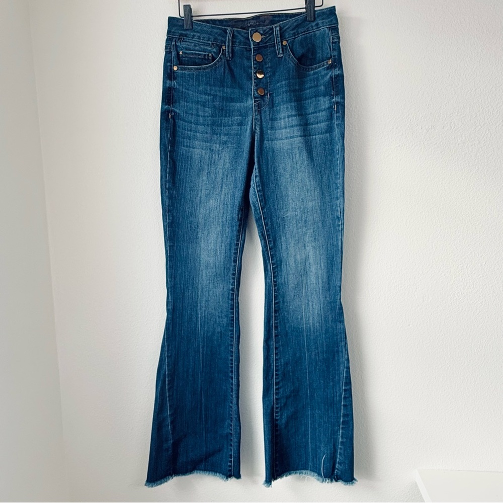 Seven7 Ultra High Rise Exposed Button Fly Flare Jeans Raw Hem Stretch Size 6